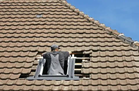 Pose de velux - Saint-Sulpice les Champs